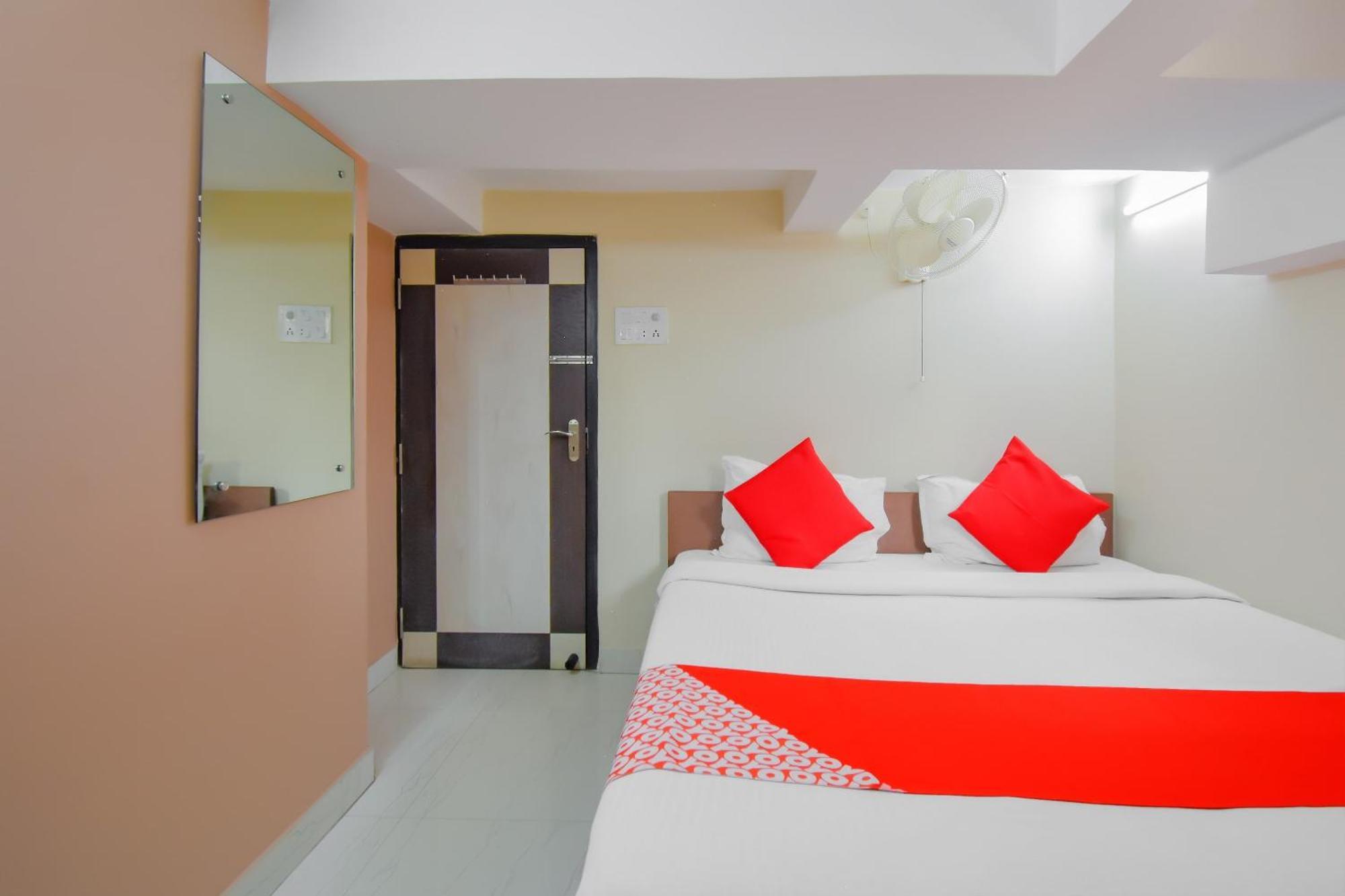 Hotel O Lindsay Inn Guest House Calcutta Calcutta Bara Bazar Exterior foto