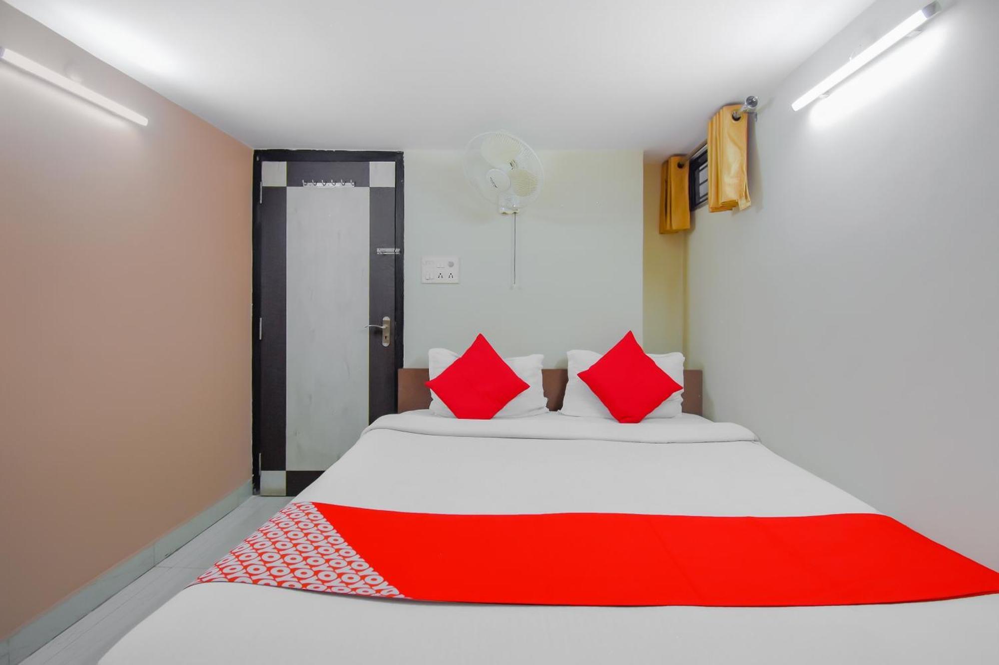 Hotel O Lindsay Inn Guest House Calcutta Calcutta Bara Bazar Exterior foto